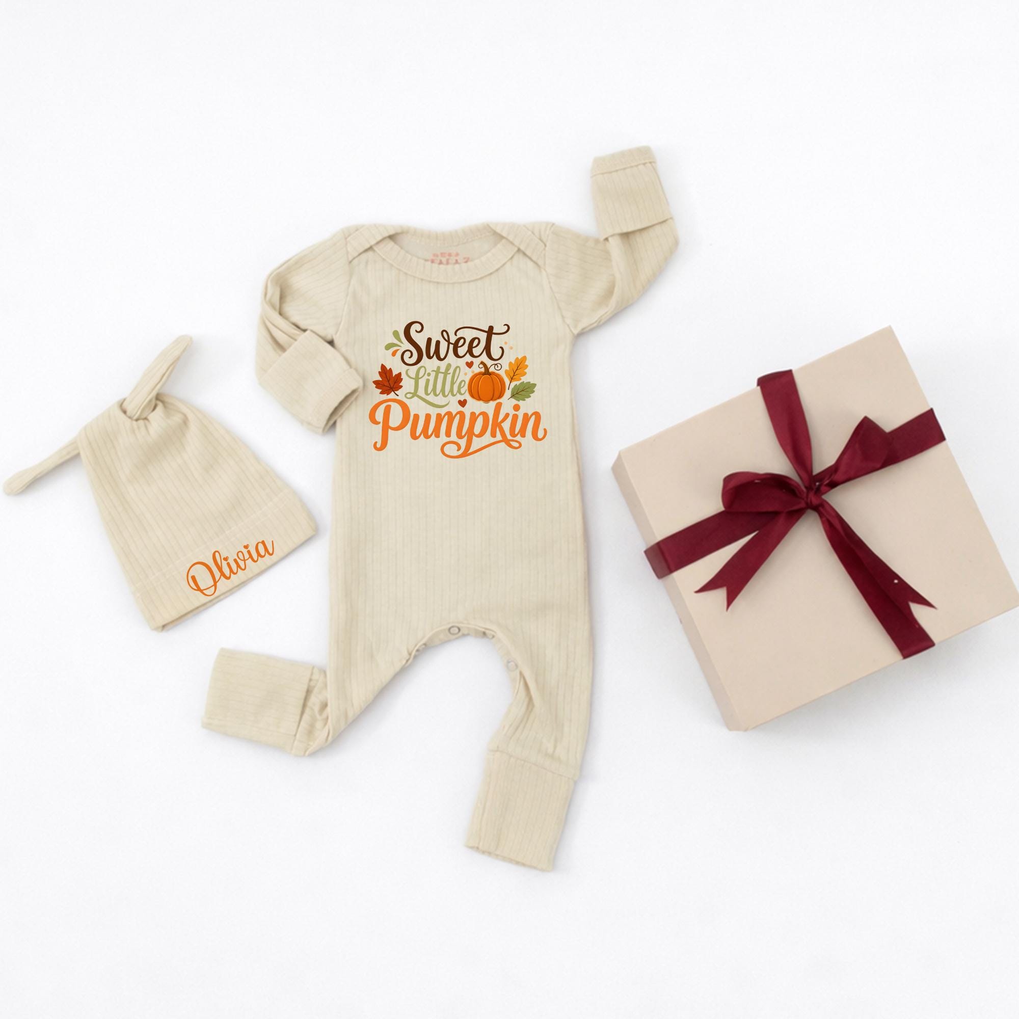 Sweet Little Pumpkin Baby Bodysuit and Hat Set with Custom Name, Fall Newborn Thanksgiving Outfit, Cute Autumn Baby Shower Gift