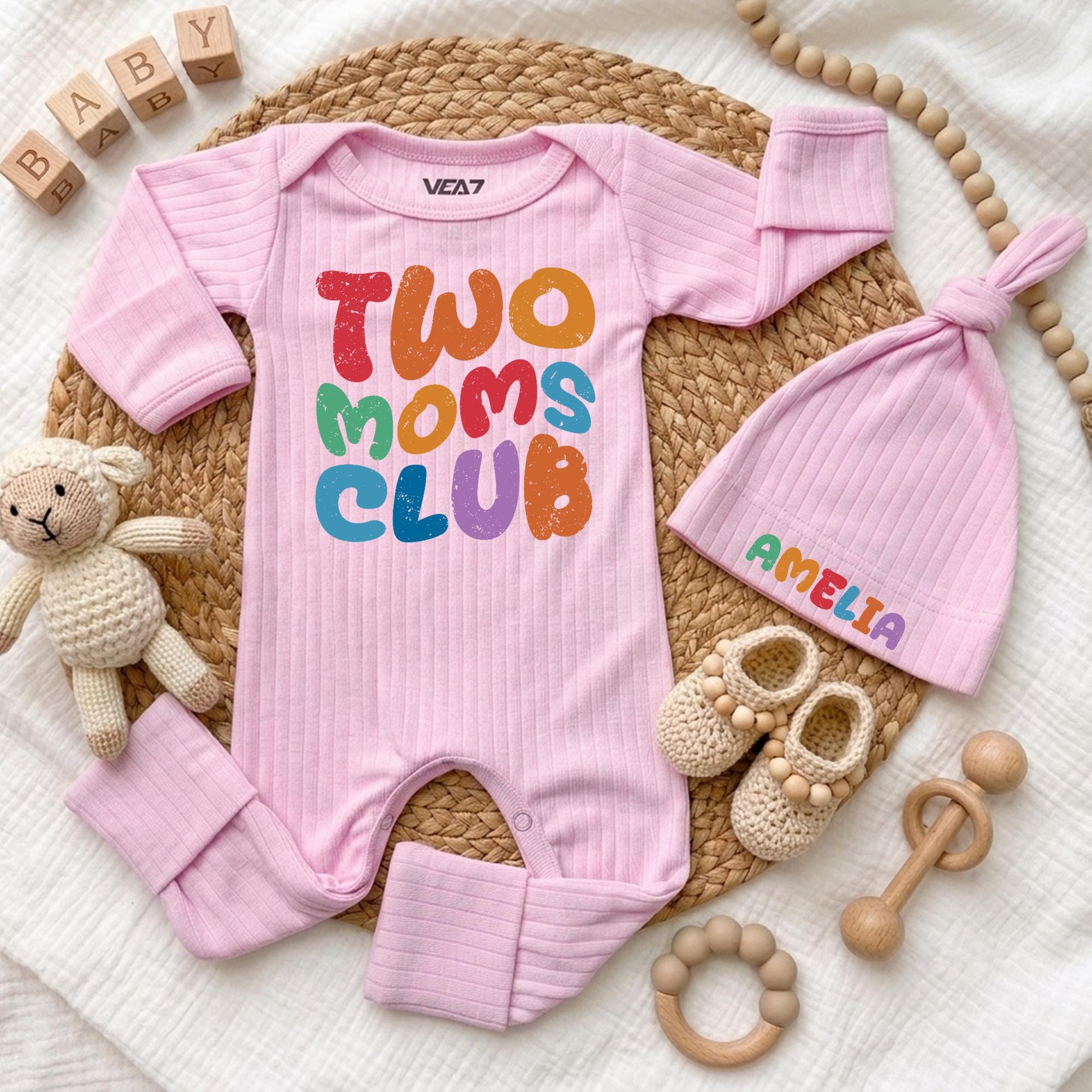 Two Moms Club Baby Bodysuit and Hat Set with Custom Name, LGBTQ+ Newborn Outfit, Gift for Lesbian Parents, Baby Shower Present