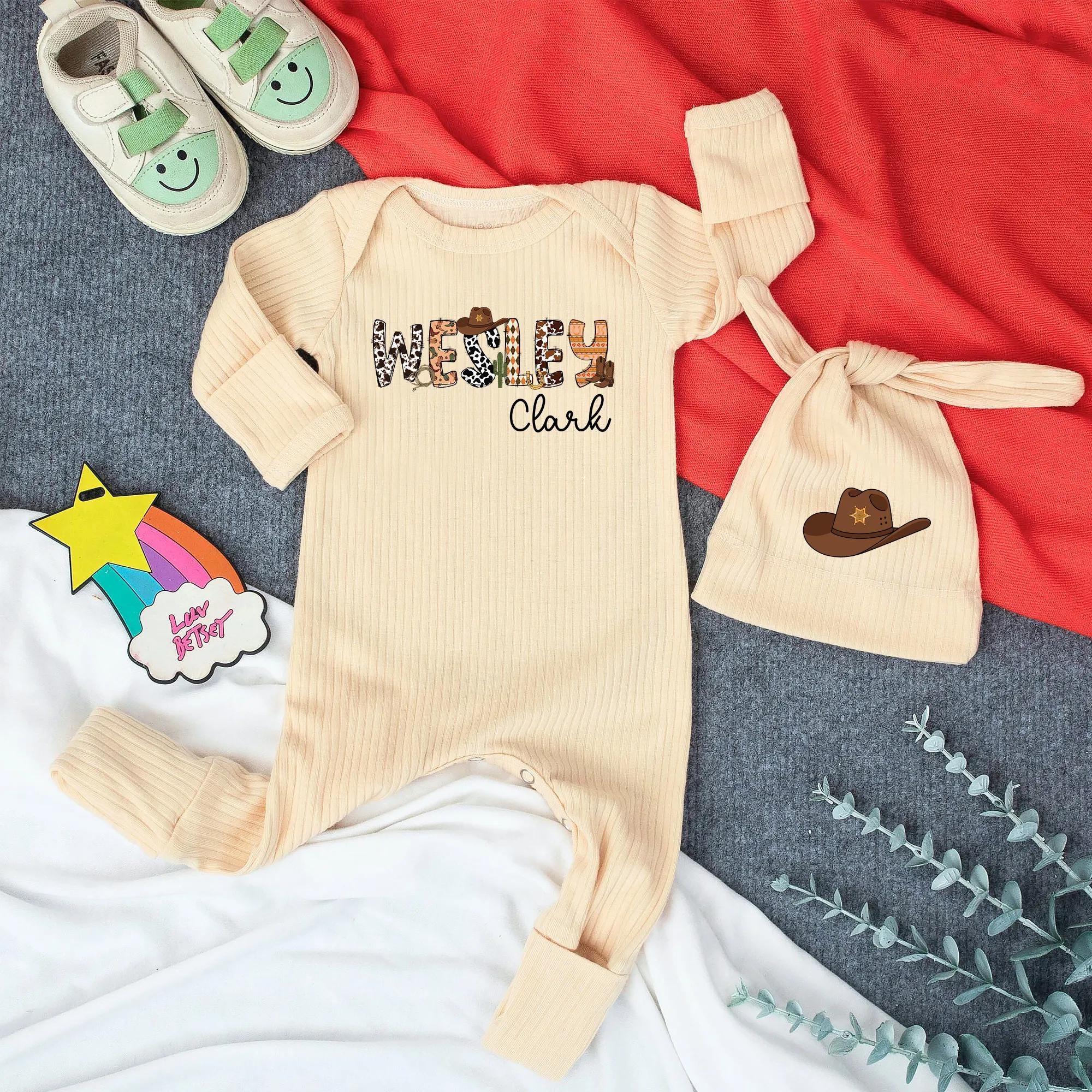 Western Cowboy Baby Bodysuit with Hat, Leopard Print Name Design, Personalized Infant Outfit for Baby Shower or Coming Home Gift
